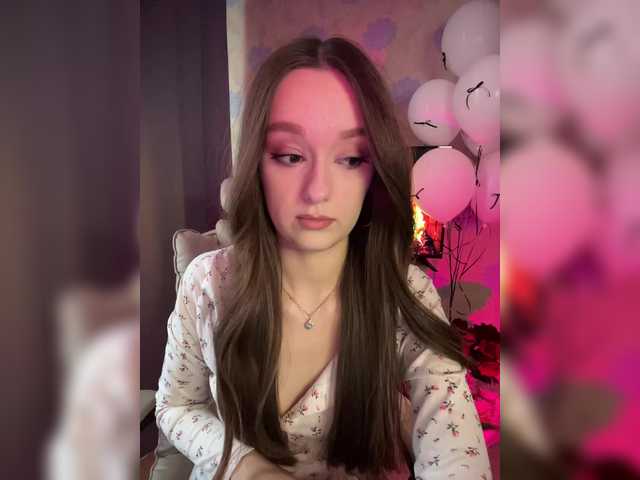 ymnichka's BongaCams show and profile