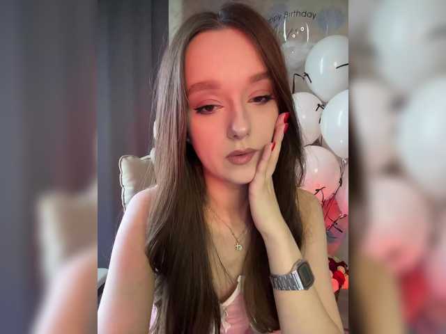 ymnichka's BongaCams show and profile