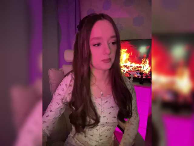 ymnichka's BongaCams show and profile