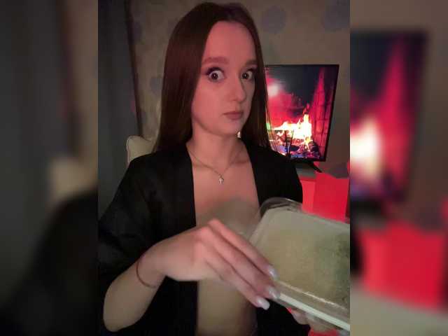 ymnichka's BongaCams show and profile