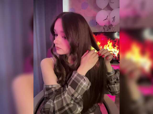 ymnichka's BongaCams show and profile