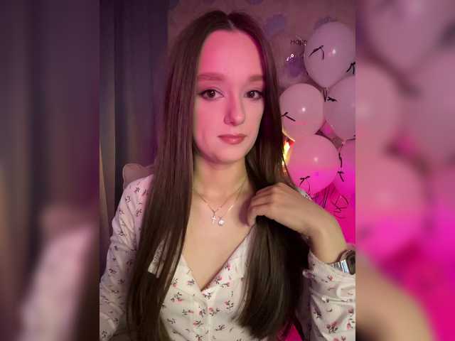 ymnichka's BongaCams show and profile