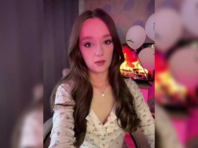 ymnichka's BongaCams show and profile