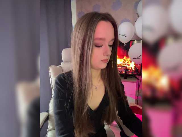 ymnichka's BongaCams show and profile