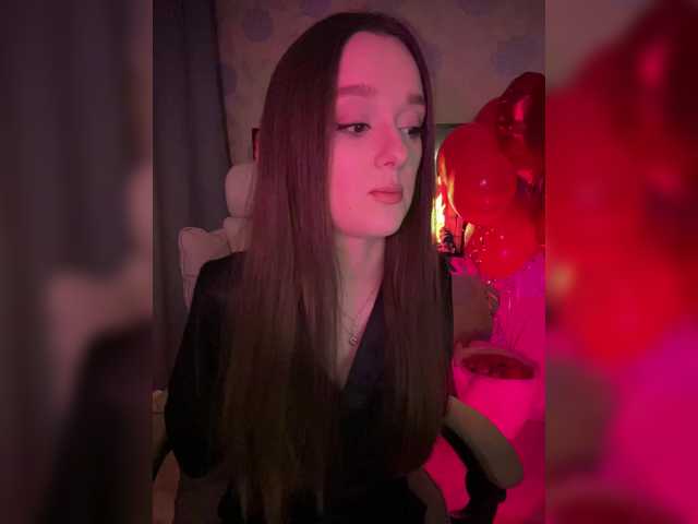 ymnichka's BongaCams show and profile