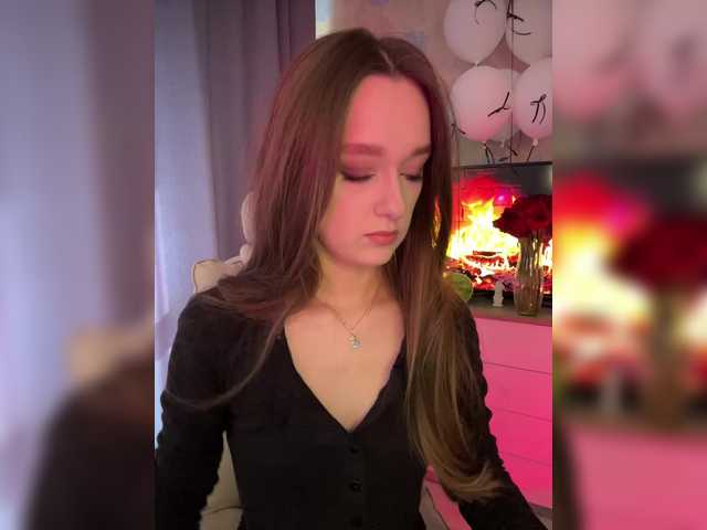 ymnichka's BongaCams show and profile