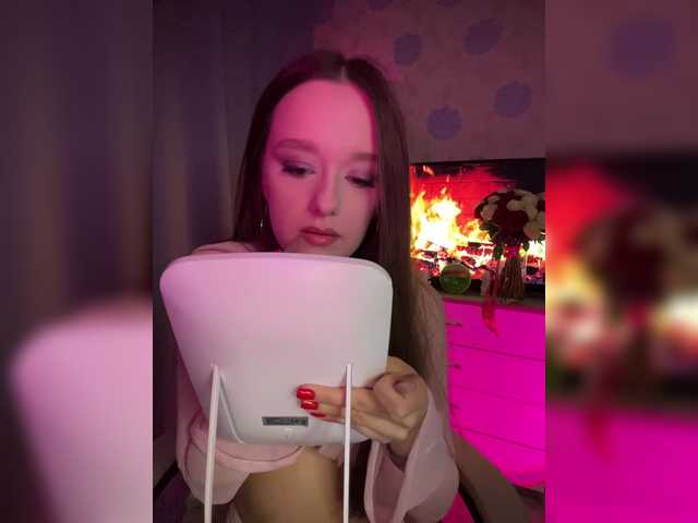 ymnichka's BongaCams show and profile