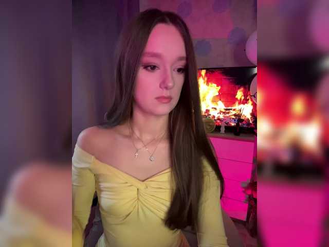 ymnichka's BongaCams show and profile