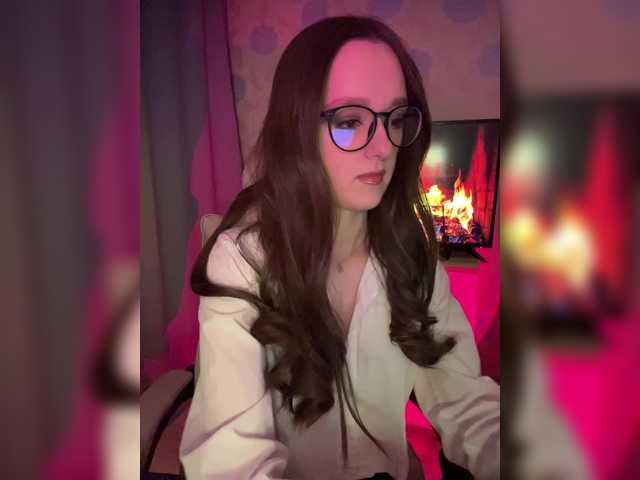 ymnichka's BongaCams show and profile