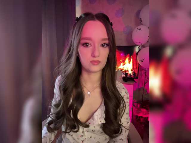 ymnichka's BongaCams show and profile