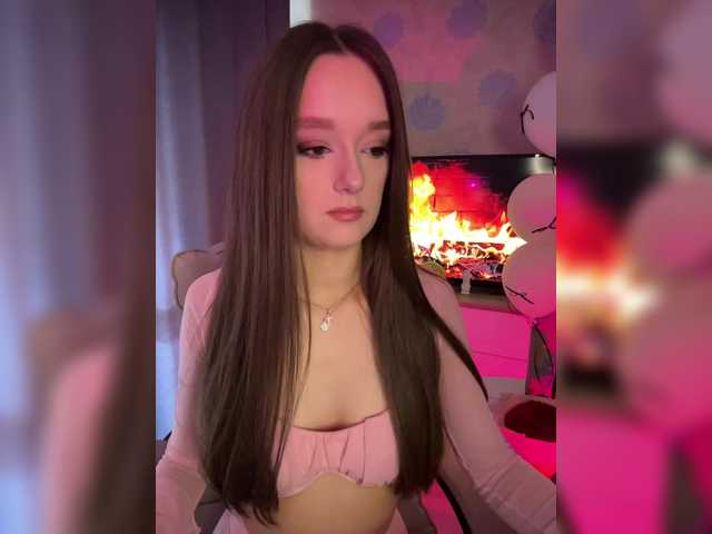 ymnichka's BongaCams show and profile