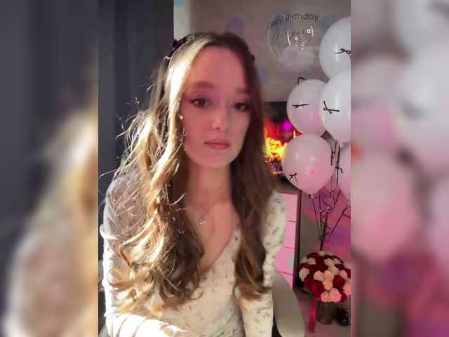 ymnichka's BongaCams show and profile