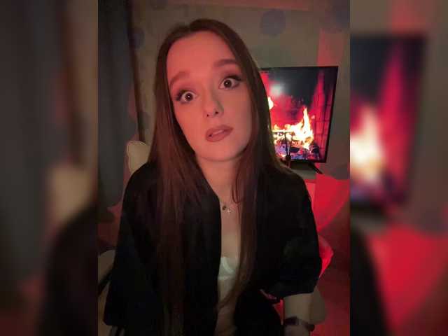 ymnichka — #nonude hi, my name is valeria  please support me in top-100! lovense works from 2 tks. @remain for my birthday 0321  