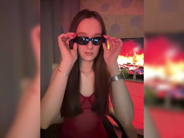 ymnichka's BongaCams show and profile