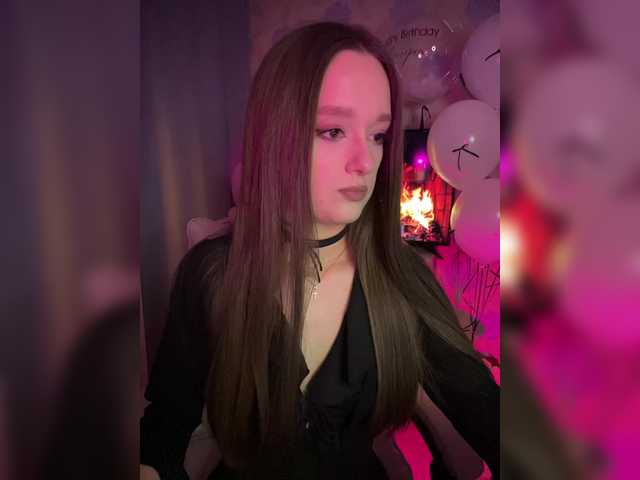 ymnichka's BongaCams show and profile