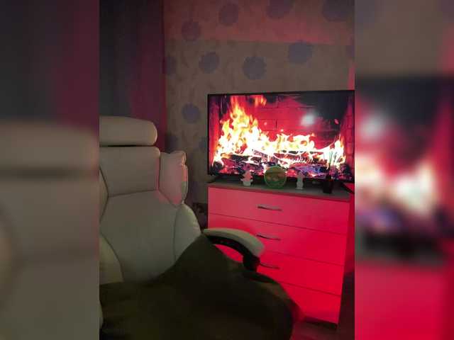 ymnichka's BongaCams show and profile