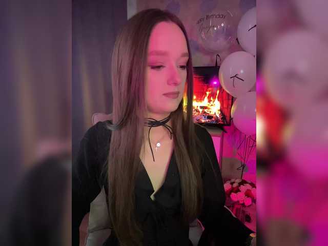 ymnichka's BongaCams show and profile