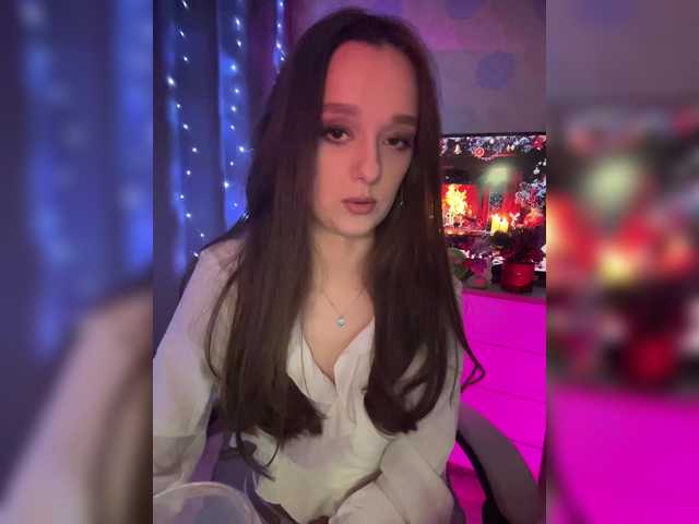 ymnichka's BongaCams show and profile