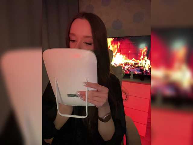 ymnichka's BongaCams show and profile