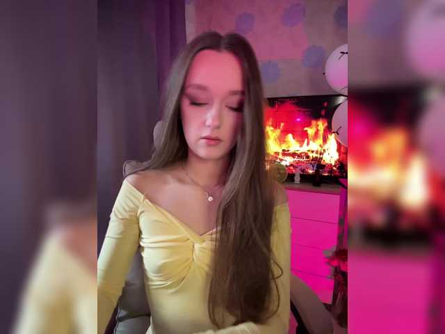 ymnichka's BongaCams show and profile