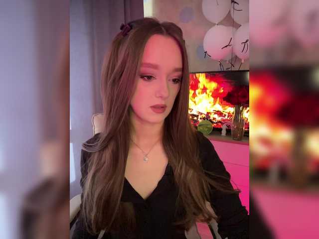 ymnichka's BongaCams show and profile