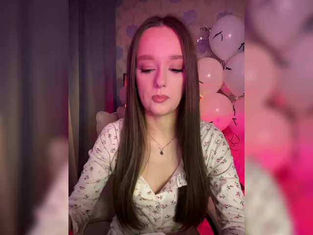 ymnichka's BongaCams show and profile