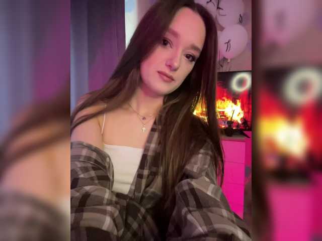 ymnichka's BongaCams show and profile