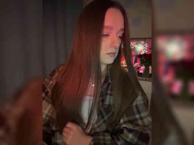 ymnichka Live Webcam on BongaCams