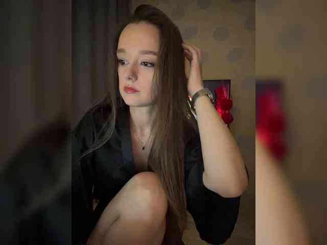 ymnichka Live Webcam on BongaCams