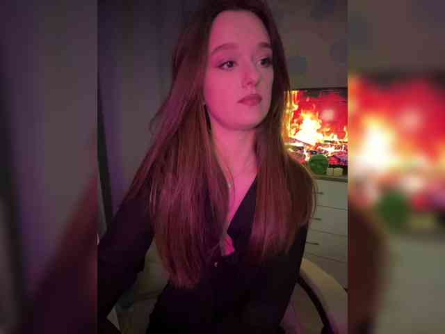 ymnichka Live Webcam on BongaCams