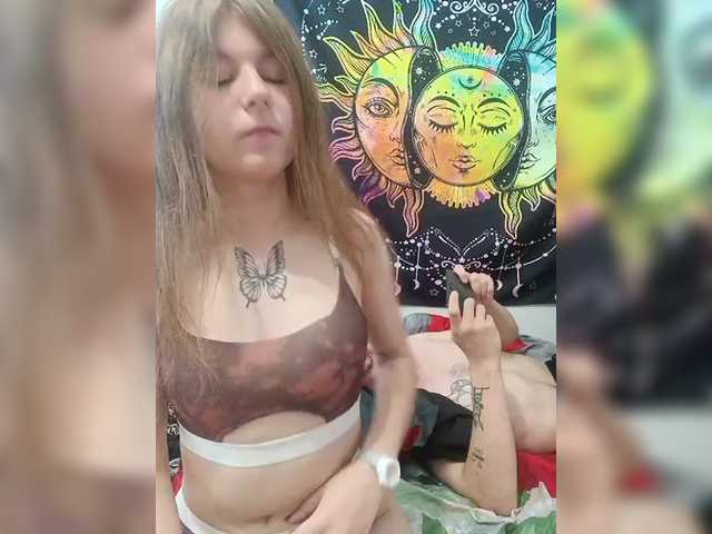 HornyLadyAndAnd