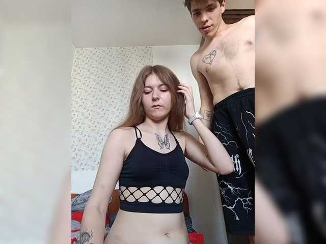  ShowMeMemasiki chat room