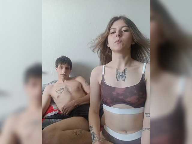  ShowMeMemasiki chat room