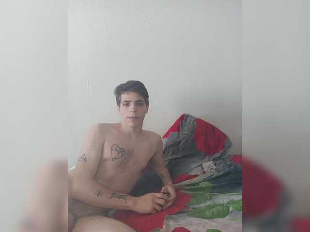 ShowMeMemasiki