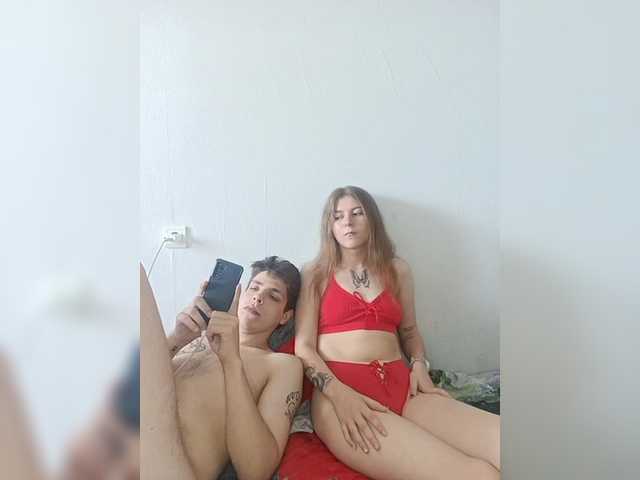 ShowMeMemasiki