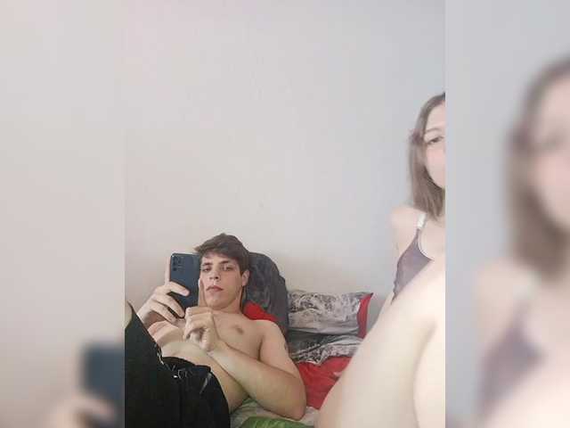  ShowMeMemasiki chat room
