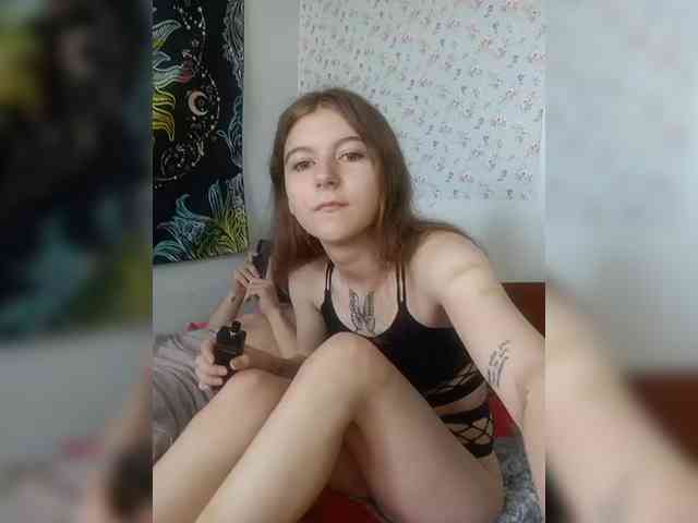 voyeur live ShowMeMemasiki