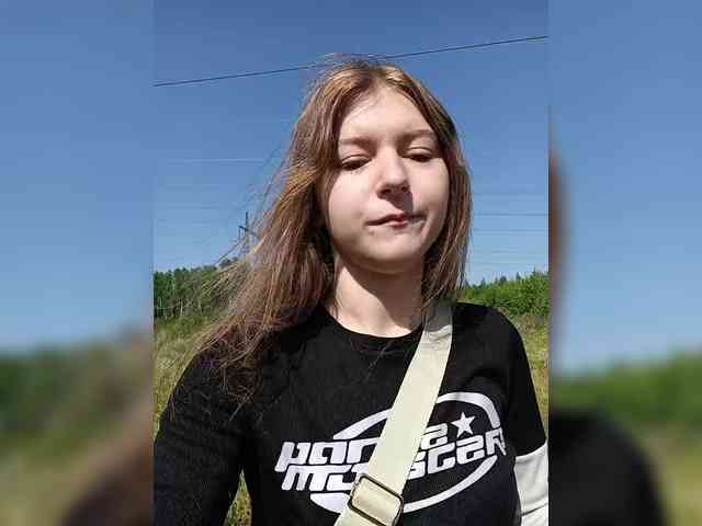 HornyLadyAndAndrey webcam