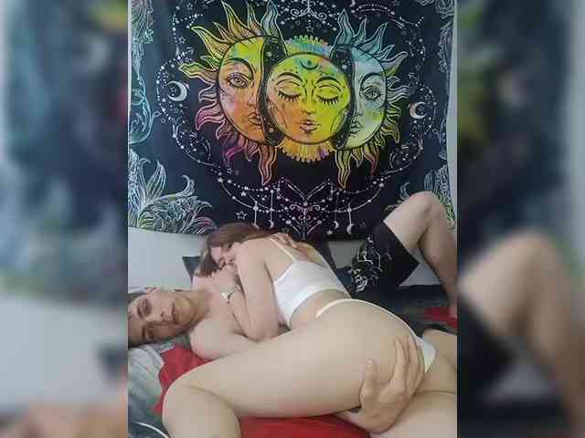 public webcam porn ShowMeMemasiki