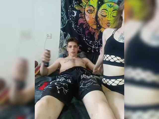 live sex cam porn ShowMeMemasiki