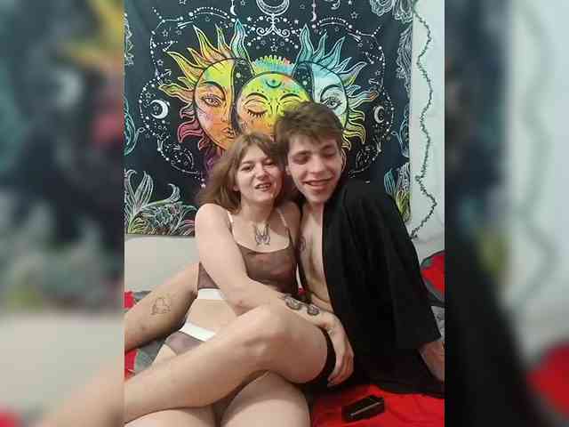 live amateur porn ShowMeMemasiki