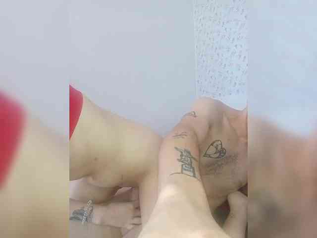 HornyLadyAndAndrey webcam