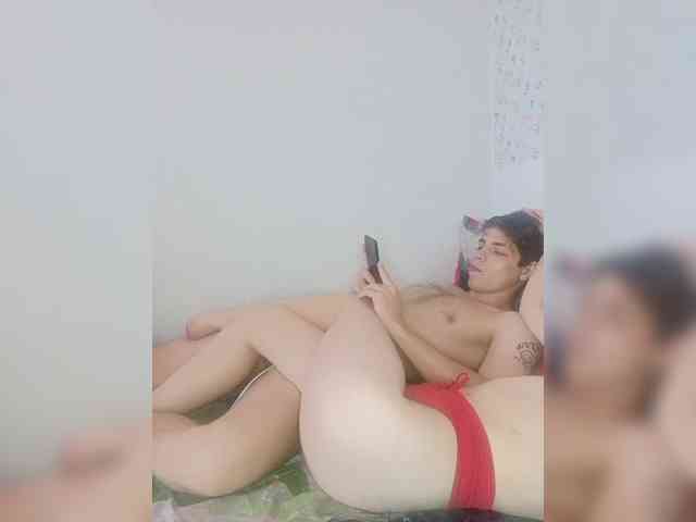 webcam striptease ShowMeMemasiki