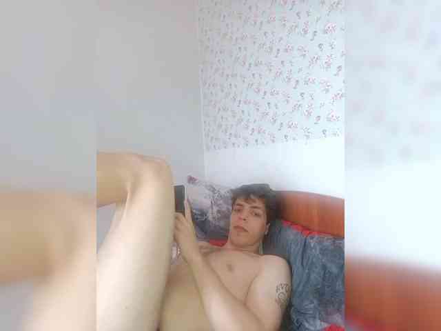 ShowMeMemasiki