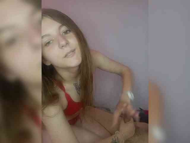 webcam striptease ShowMeMemasiki