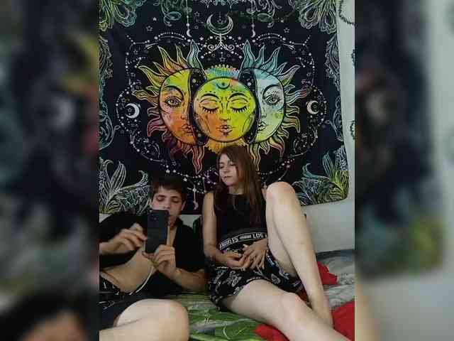 live stream sex ShowMeMemasiki