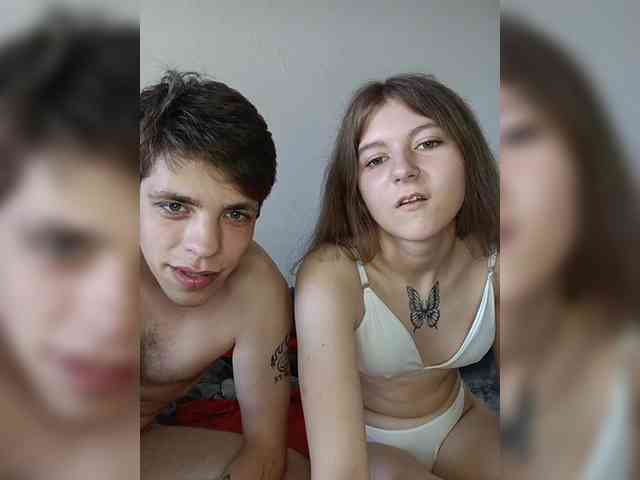 ShowMeMemasiki webcam