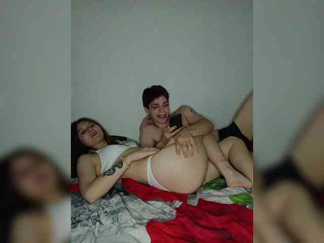 ShowMeMemasiki webcam