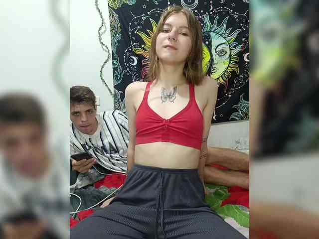 HornyLadyAndAndrey webcam