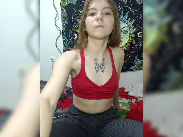HornyLadyAndAndrey webcam